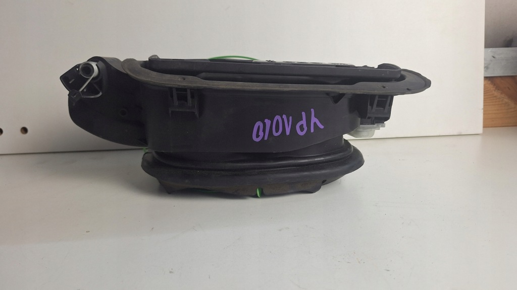 Bmw g20 крышка заливной топлива 142904-10 743340413 Недорого