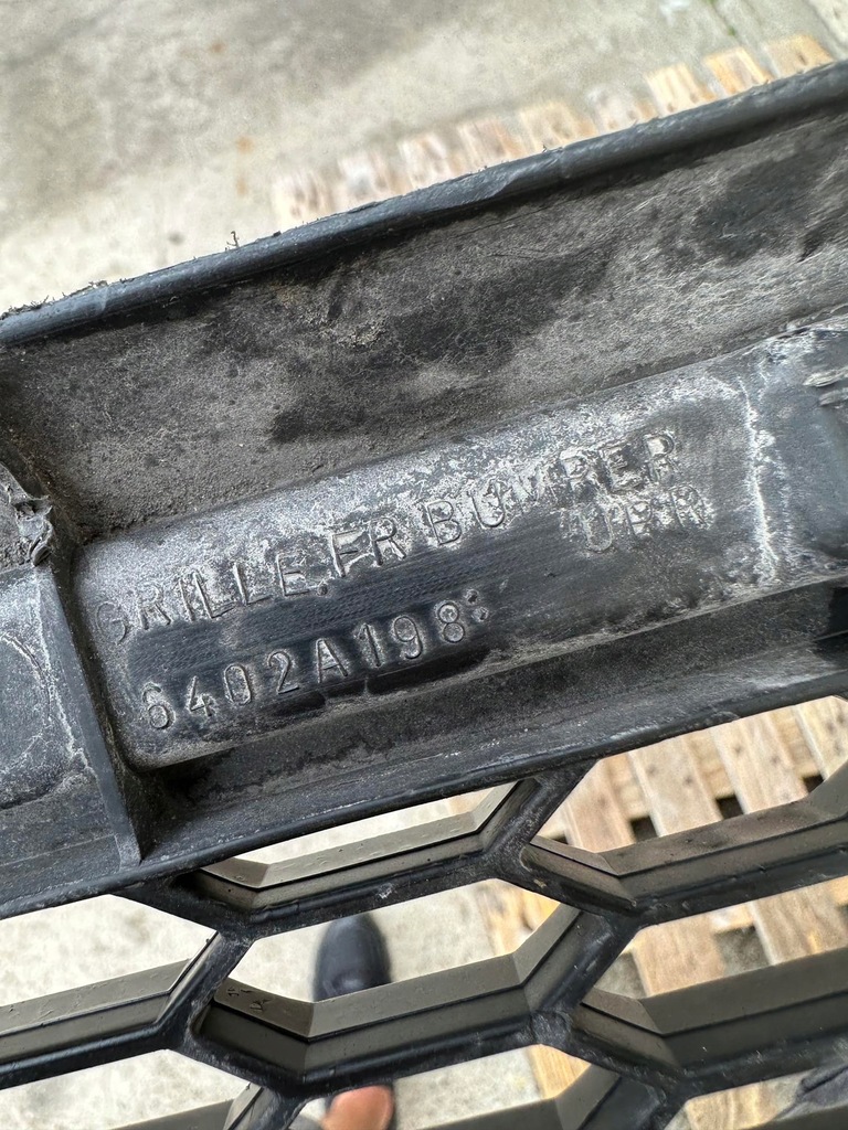 фото №6, Решётка радиатора решётка радиатора бампера mitsubishi outlander ii lift