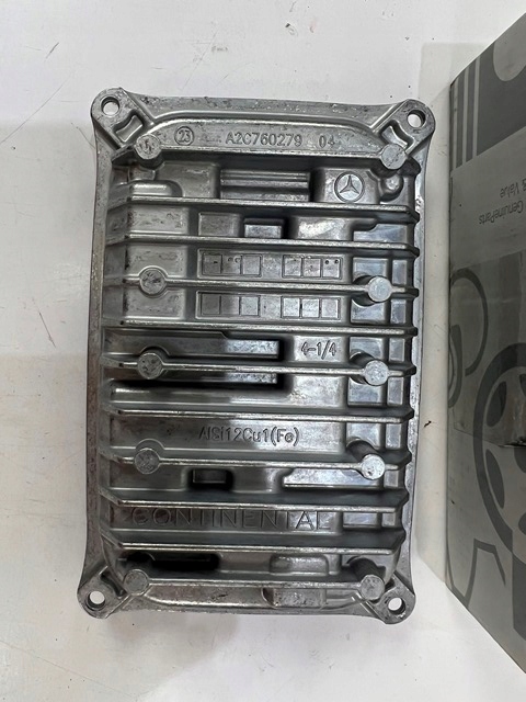 фото №1, Преобразователь модуль led mercedes w223 s-klasa nowa a2239006330