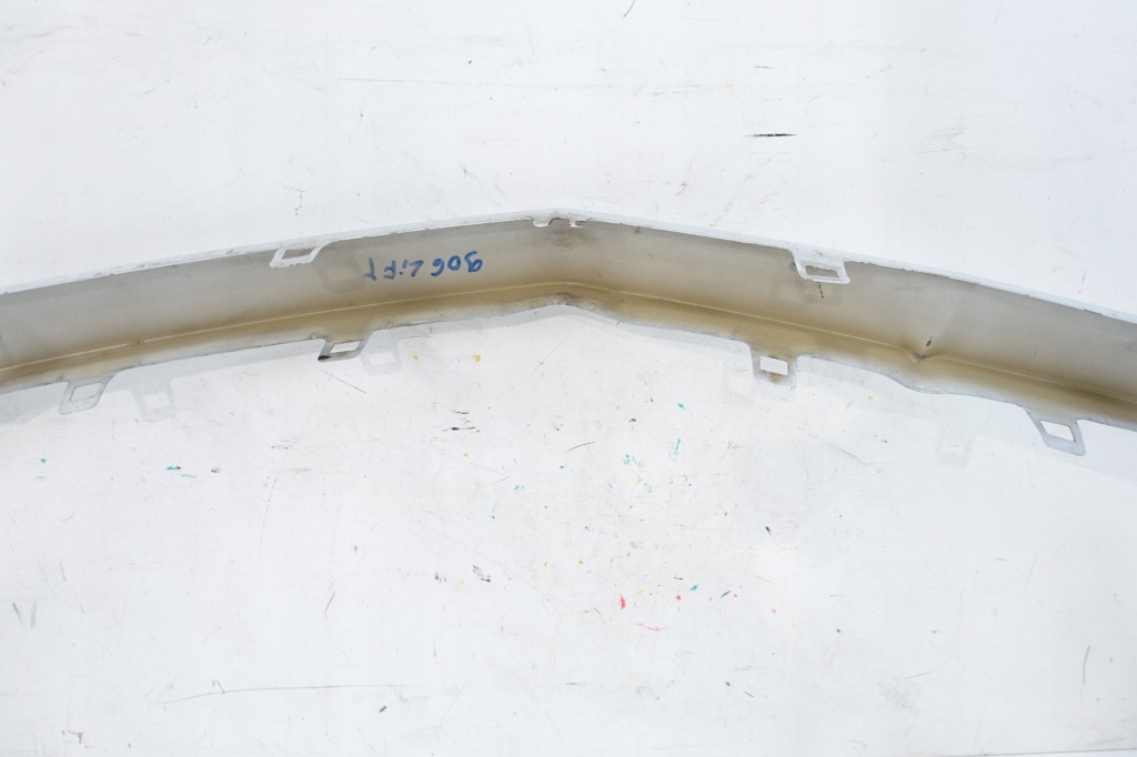 Купить Mercedes sprinter w906 рестайлинг  2013- молдинг под решётка радиатора бампер перед pwb4433