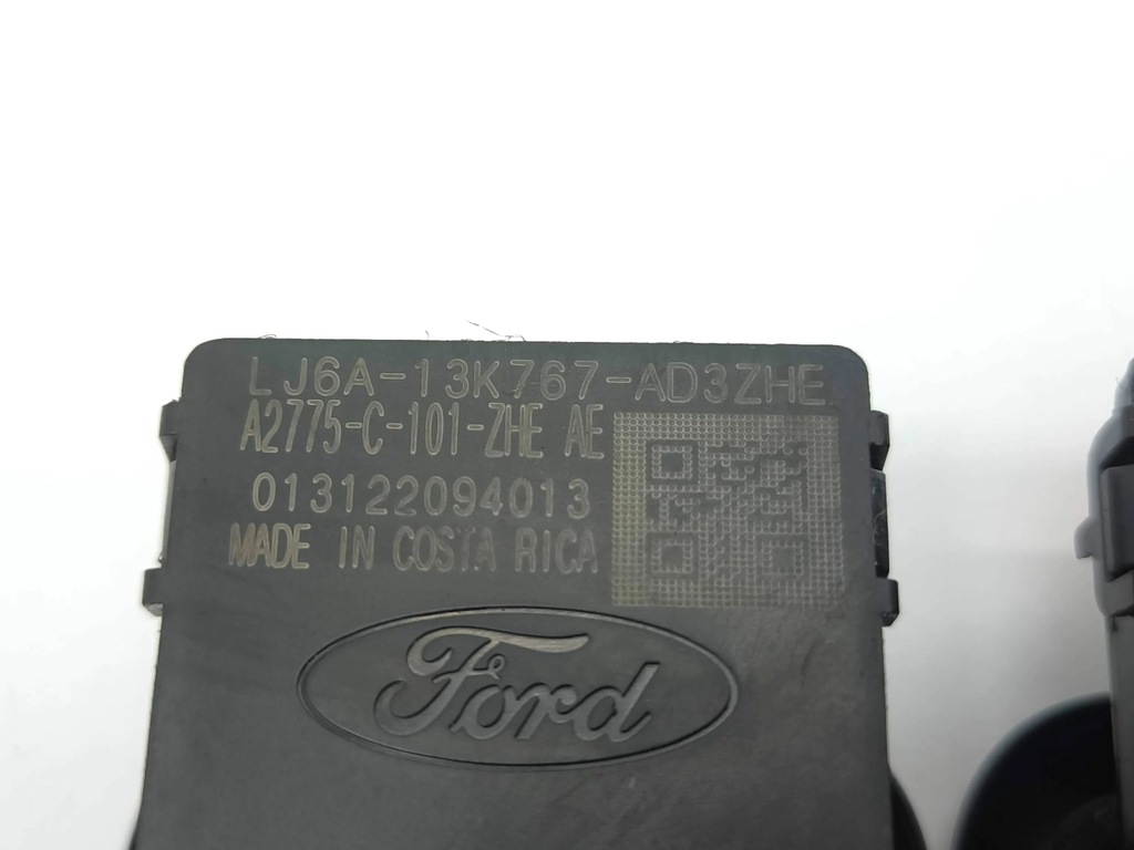 фото №12, Ford kuga iii 2022 комплект лампа стельовий задня