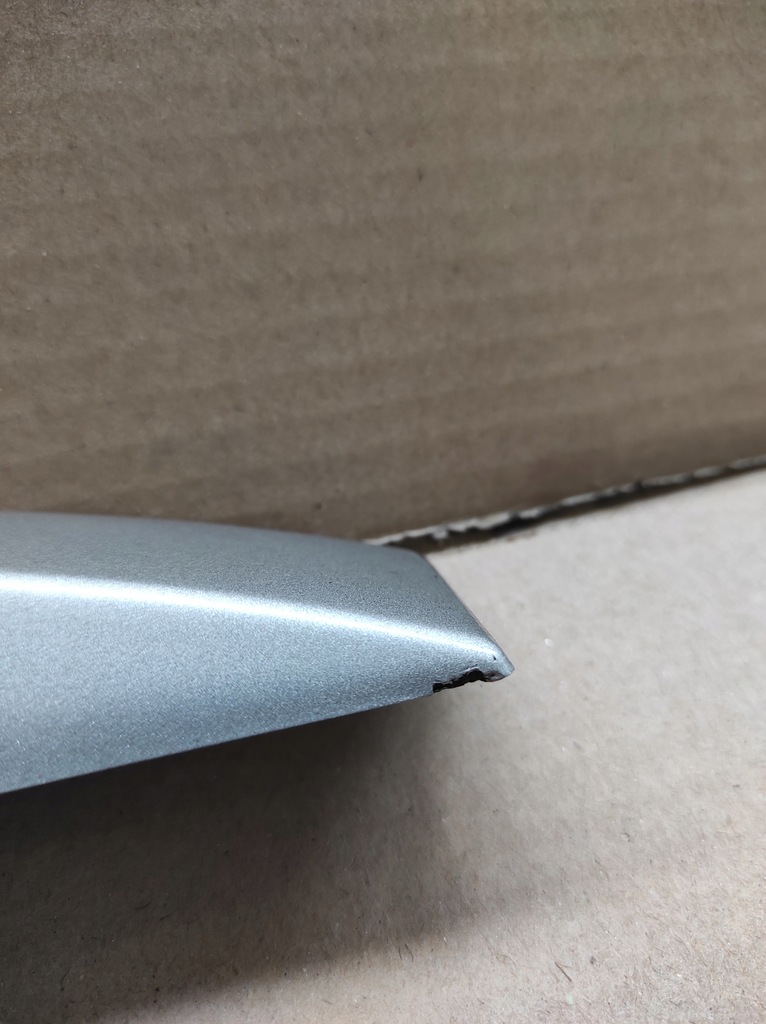 фото №4, Заглушка накладка рейлинг правая перед renault laguna iii