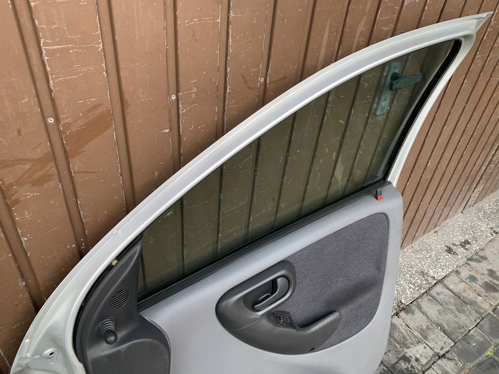 фото №12, Двері правий перед праве передні opel corsa c 5d