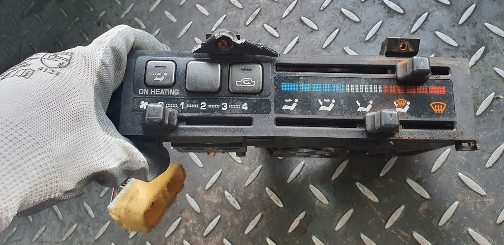 фото №1, Панель обдув subaru legacy i