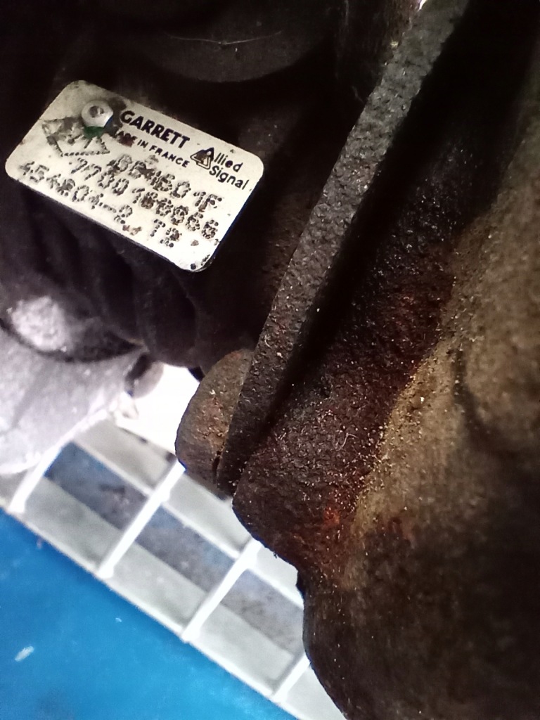 Volvo оригінальний номер 454204-2 Доставка