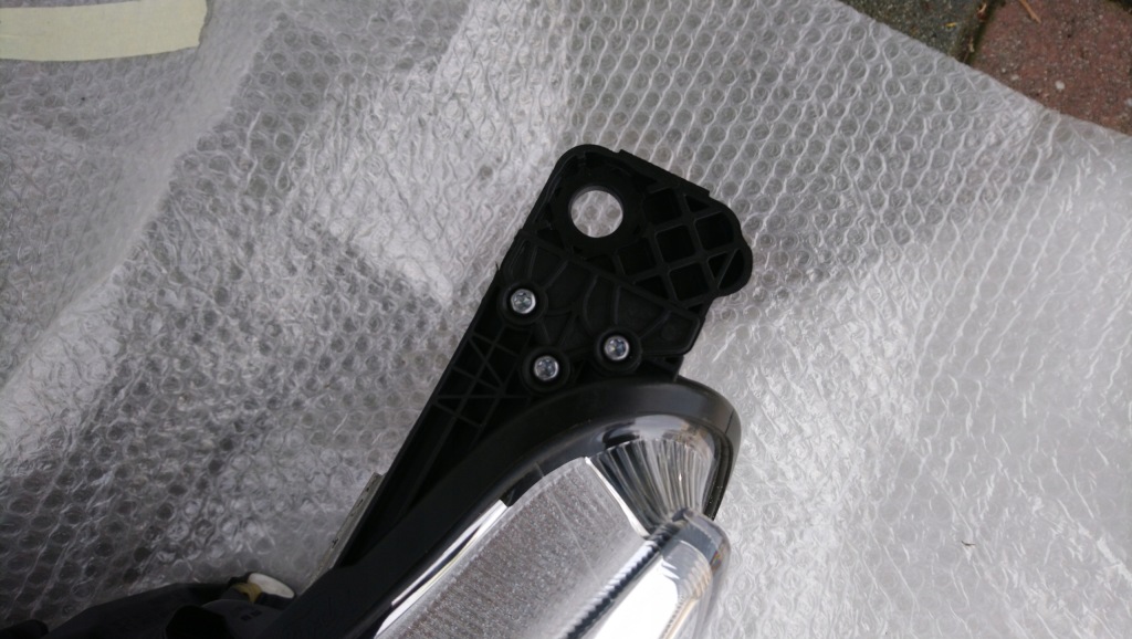 Фара ліва перед передня ford focus mk4 led срібляста Недорого