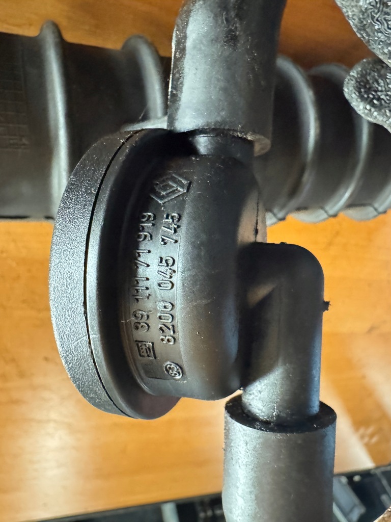 фото №7, Master ii movano a wąż труба шланг повітря вентиляція картера 8200453032 8200045745