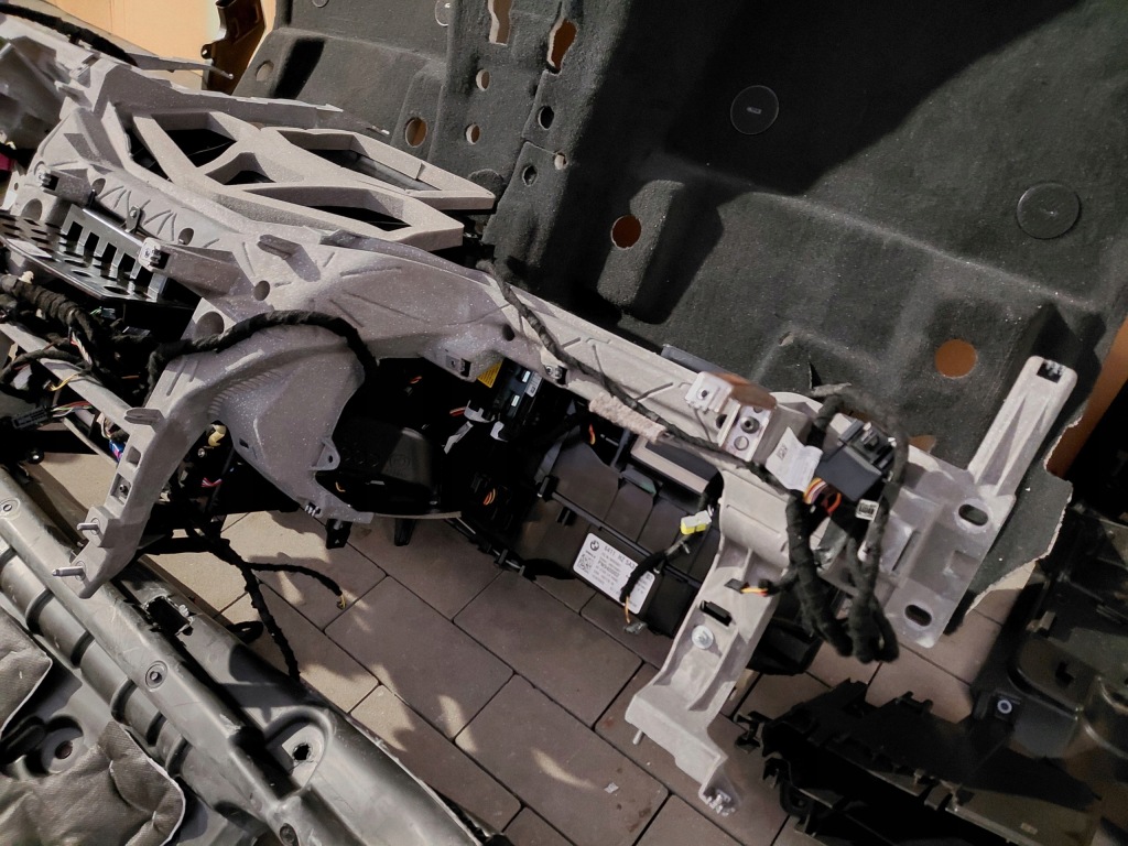 Купить Bmw x5 g05 lci рестайлинг  переходник anglik каркас отопитель коврик шумоизоляция