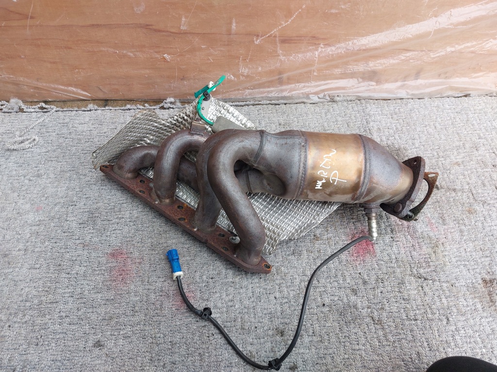 фото №1, Катализатор правый aston martin 4.7 v8 vantage 17r