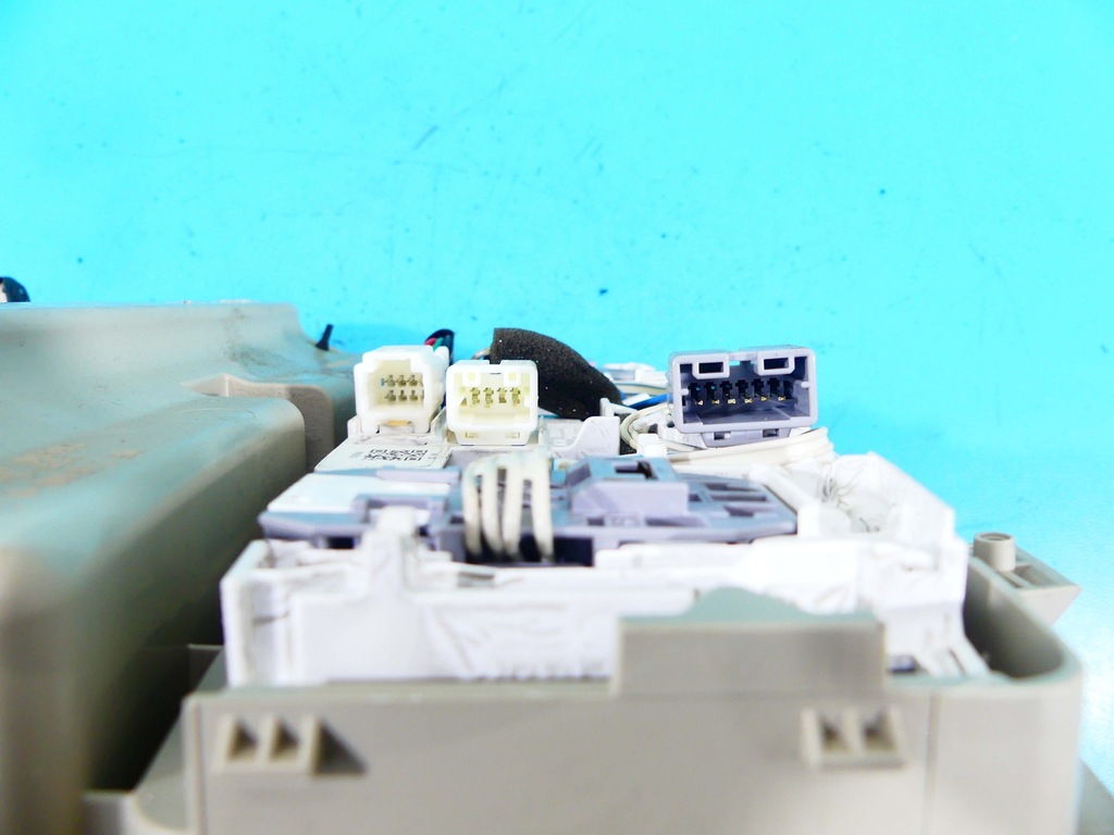 фото №6, Лампа бардачок потолочный nissan murano ii z51