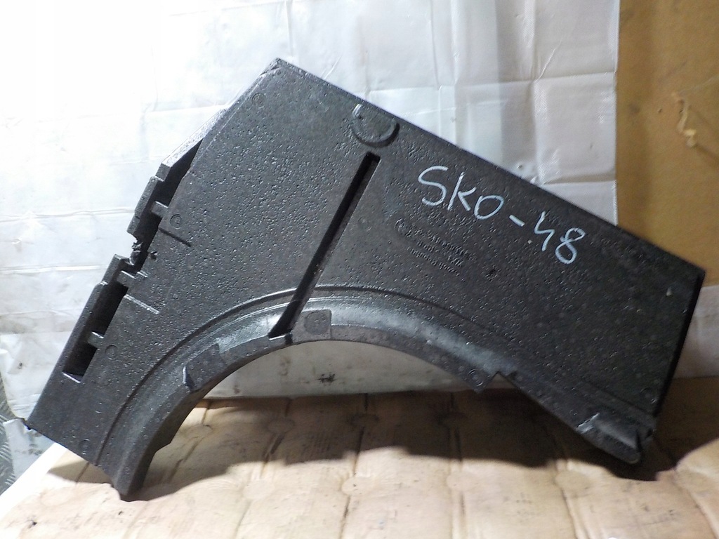 фото №1, Skoda rapid 1.6 tdi 2016r вкладыш колеса zapasowego-1 5jj858857