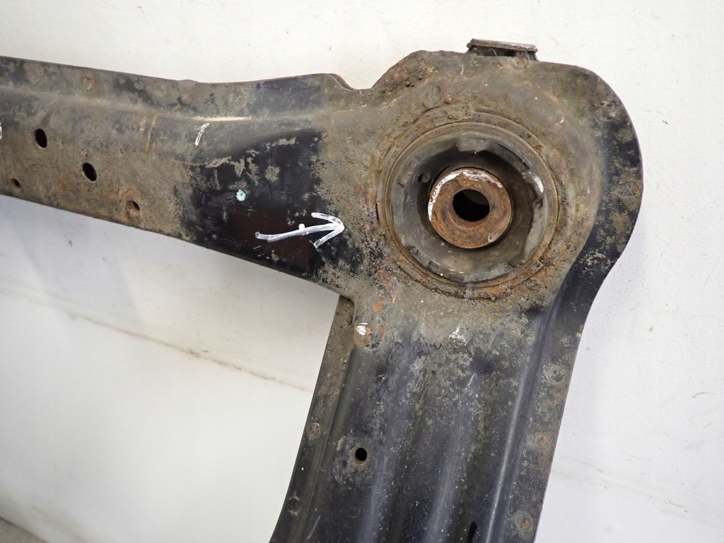 фото №7, Hyundai santa fe 01- підрамник двигуна балка двигуна