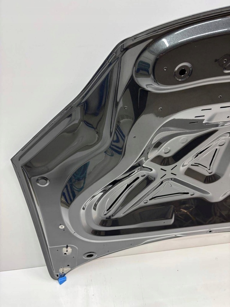 Porsche macan 4 electric капот 95c823155c vulkangrau m7r Оригинал