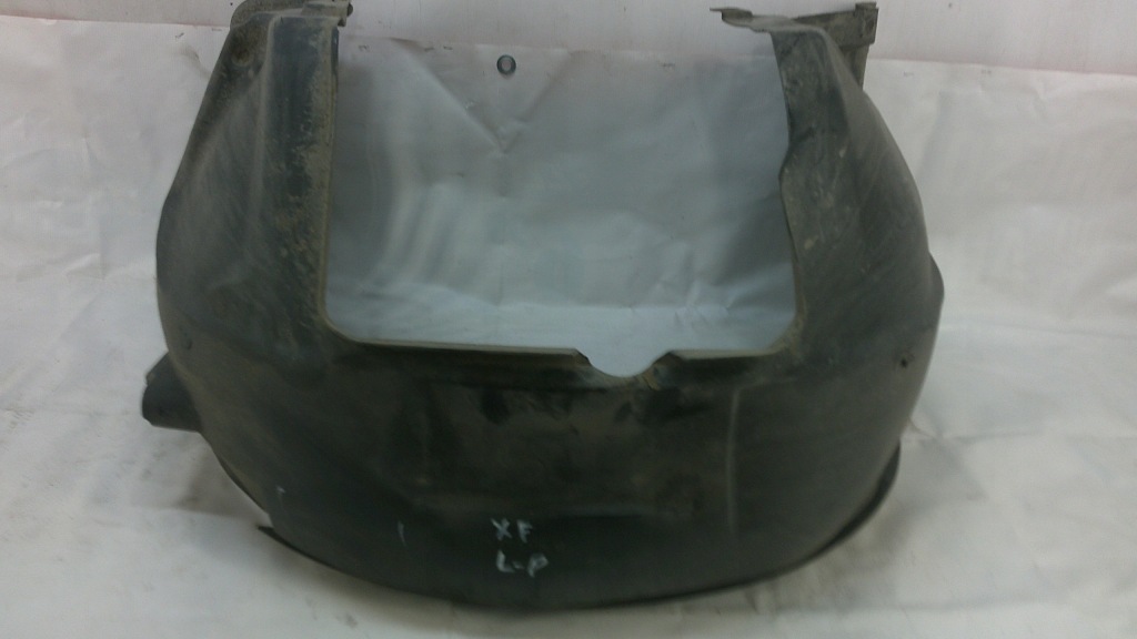 Подкрылок передние jaguar левая 8x23-166563-ae Киев