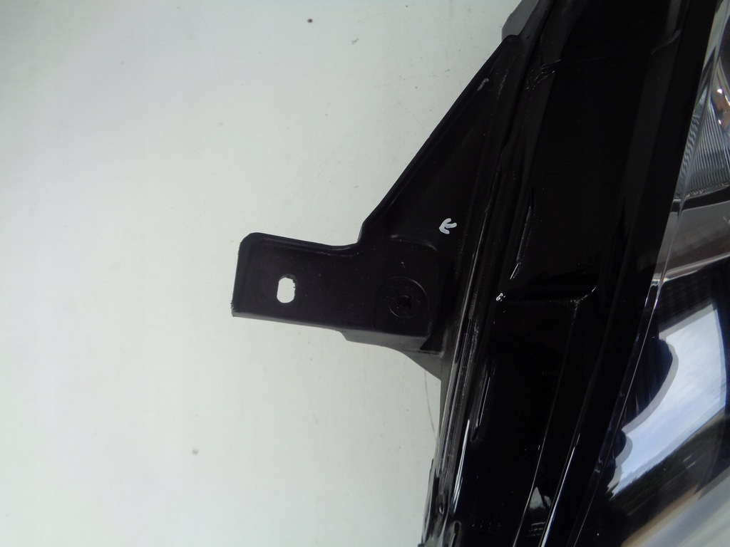 фото №3, Лампа ліва фара ford puma 19- led