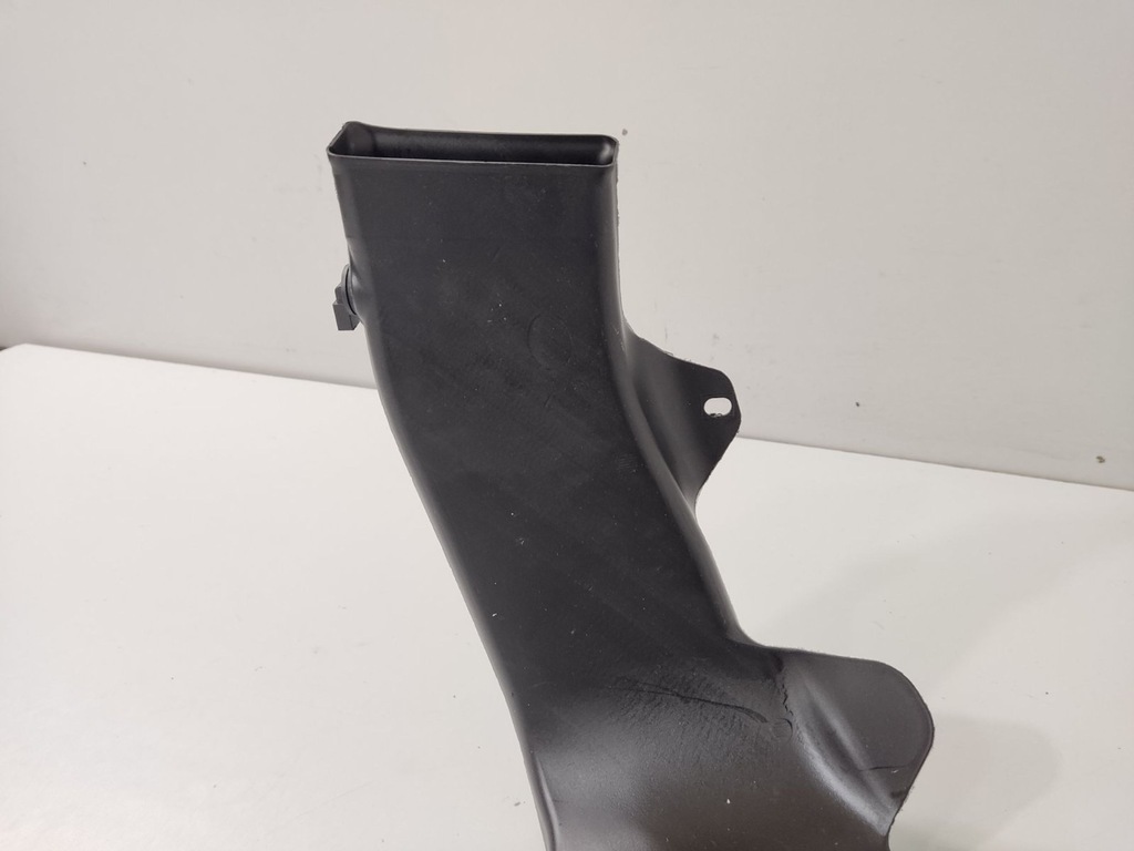 фото №6, Bmw 8 g14 2022 канал воздуха задний кабины l