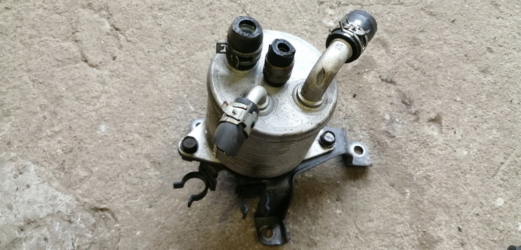 фото №1, Subaru legacy iv 2.5 b радіатор оливи