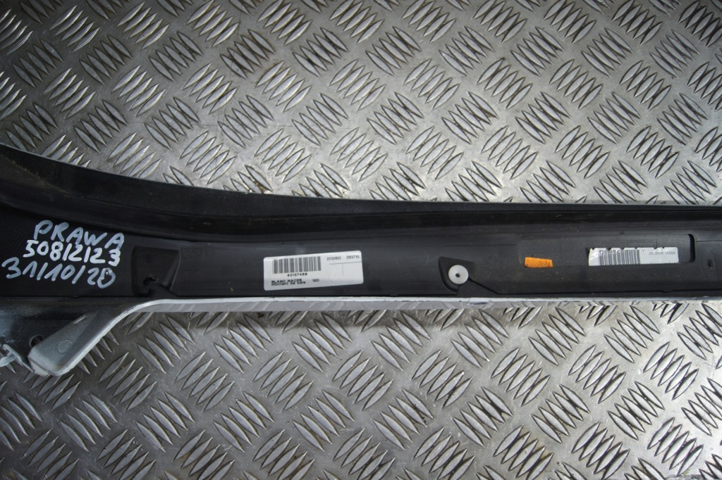 фото №11, Молдинг скло лобове права scenic iii 768349558r