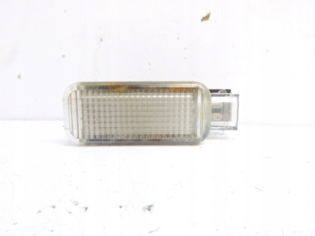 фото №1, Passat b5 lift лампа освітлення оббивка відбивач