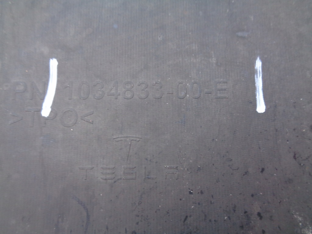 фото №8, Накладка бампера передняя спойлер tesla model x