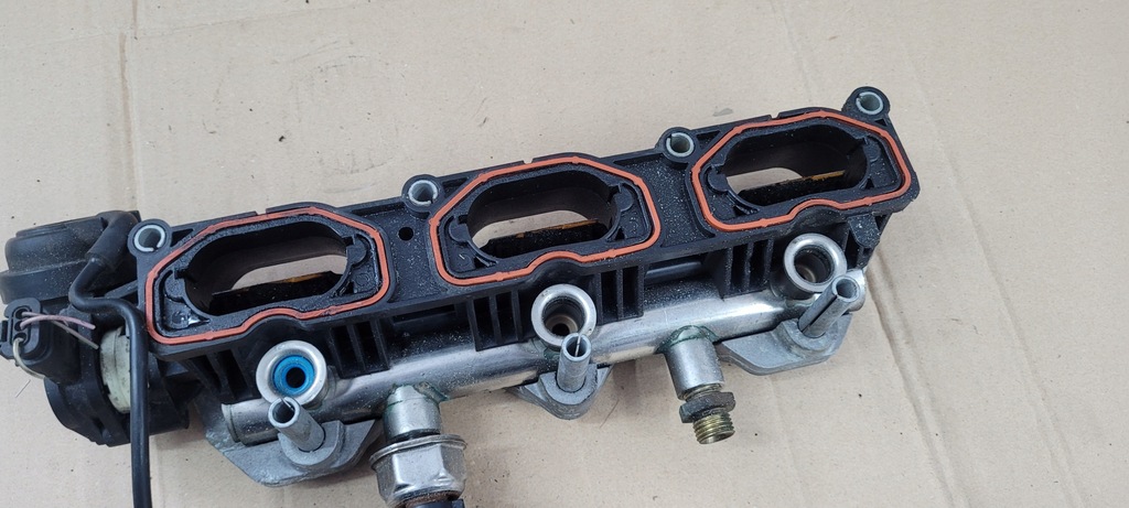 фото №11, S4 b8 a4 коллектор всасывающий 3.0 tfsi cak левый 06e133109ab