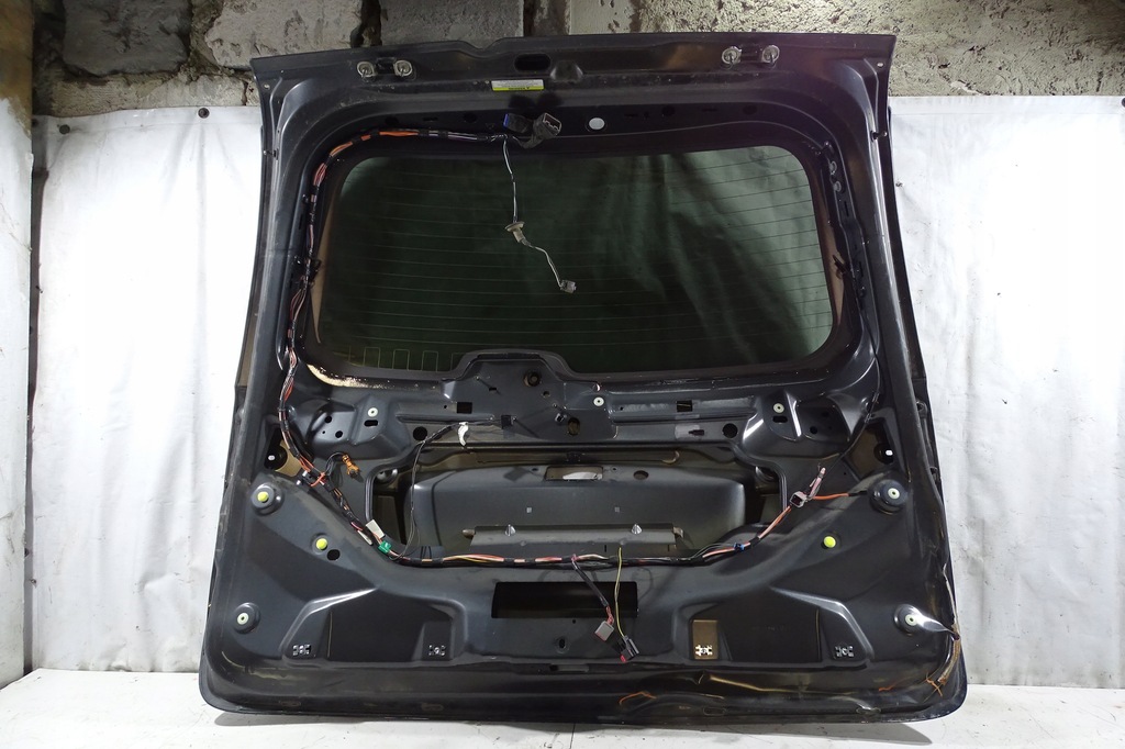 фото №11, Chrysler town country 11- крышка багажника багажника стекло