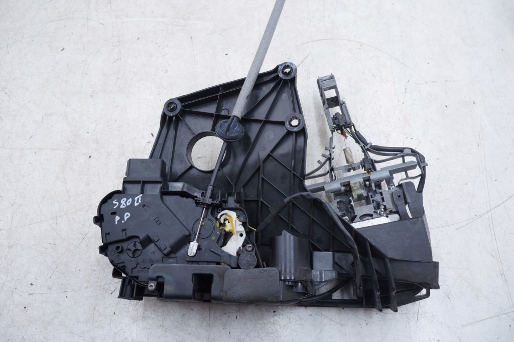 фото №1, Volvo s80 ii s60 ii v60 замок дверь перед правый 31253670 keyless