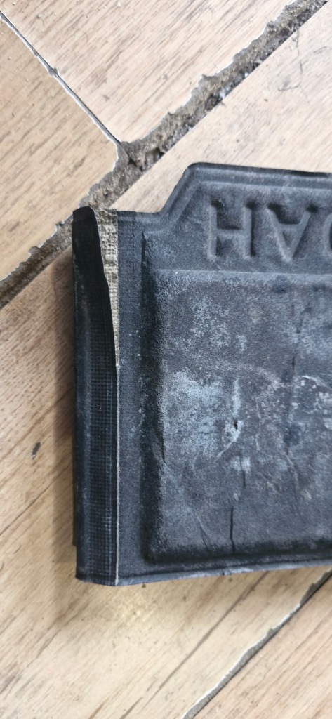 Накладка акумулятор tucson 3 Недорого