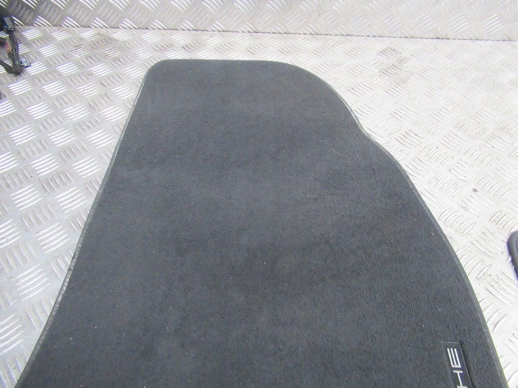 фото №5, Porsche cayenne 9y оригинальные коврики велюровые