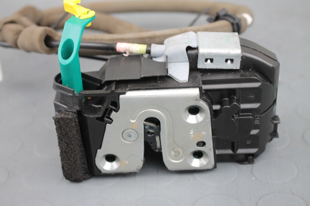 фото №5, Замок дверь правый перед nissan note e12 13-17