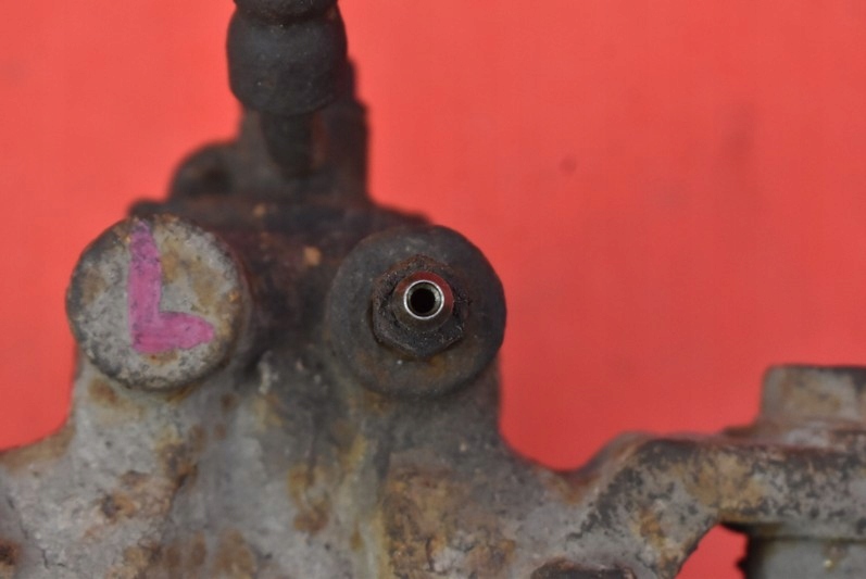 фото №2, Суппорт левый задняя nissan pathfinder r51 2.5 dci 06r