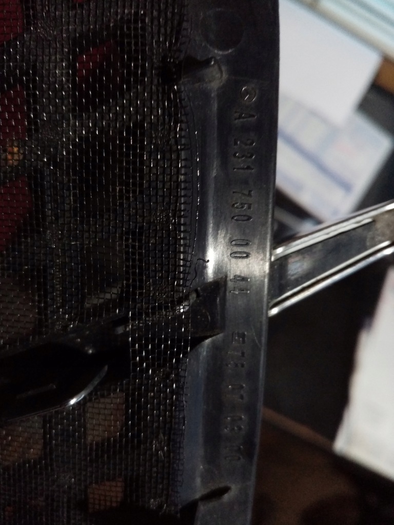 фото №5, Mercedes sl r231 решётка хром pr. l. капот 1206