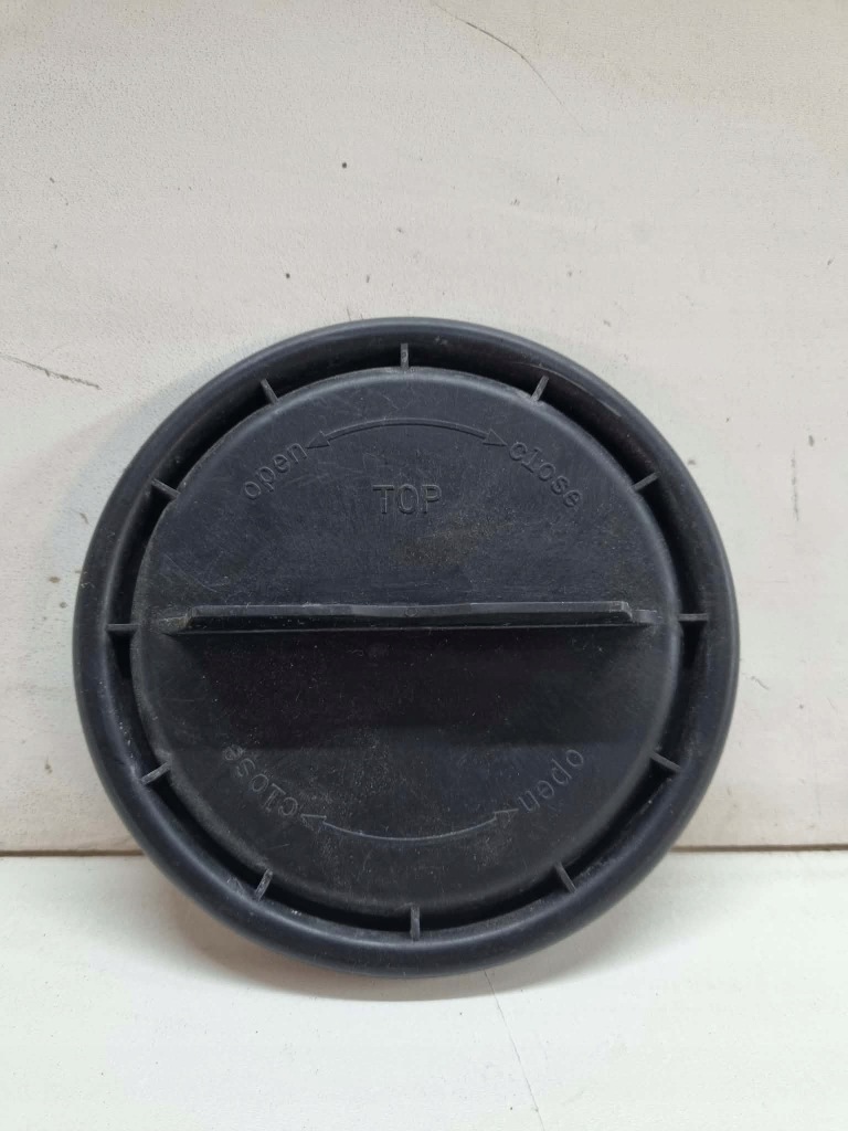 Купить Заглушка крышка лампы перед al bmw skoda citroen opel 1305219121