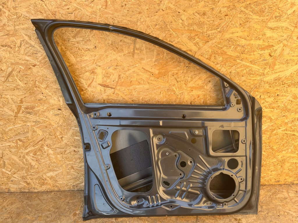 фото №13, Skoda octavia iii 3 дверь левая передние перед