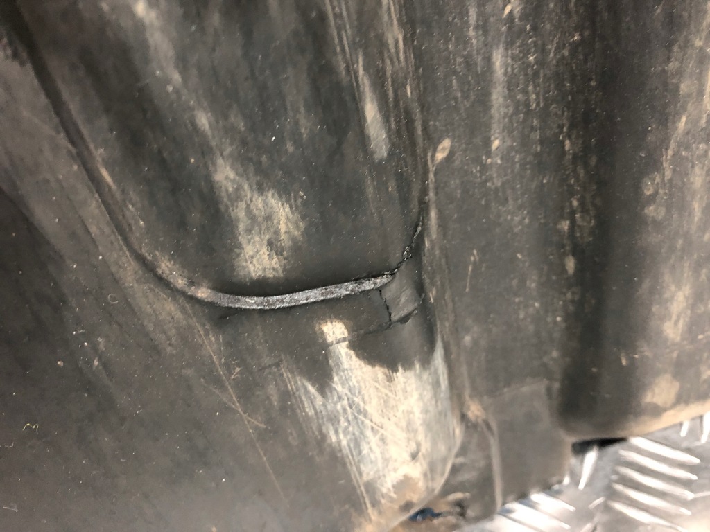 фото №9, Mercedes w211 2,2 cdi защита pod двигатель коробка передач