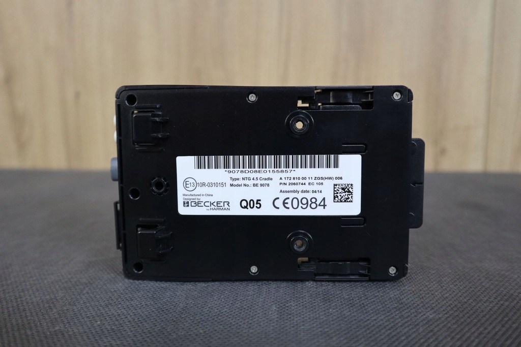 фото №4, Mercedes slk r172 адаптер bluetooth a1728100011