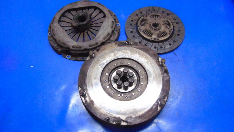 фото №1, Колесо двухмассовый диск 7.5mm прижим сцепление 2.3hpi iveco daily iv 06-14r