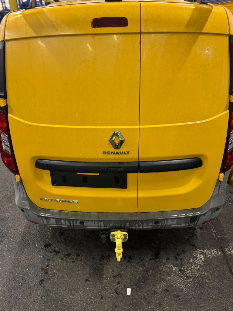 фото №1, Бампер задний задняя 6 pdc датчики жгут лампы renault express