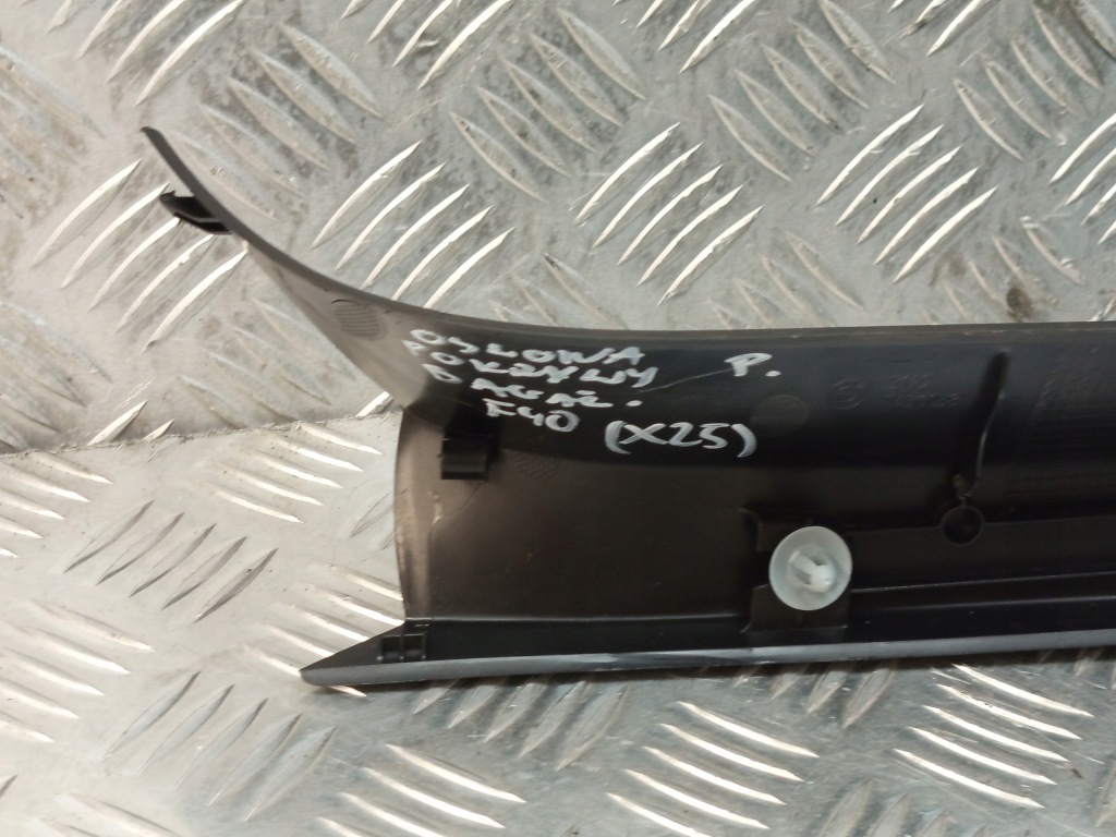 Купити Bmw f40 f70 накладка оббивка кришки багажника правий 7456058