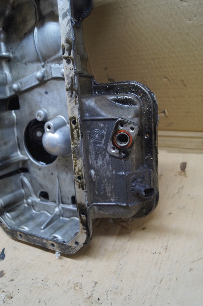 Поддон масляная opel 1.7 cdti Оригинал