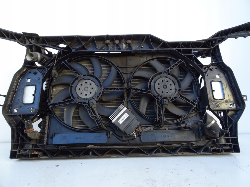 Ремінь передній комплектний  радіатор 2.7 3.0 tdi audi a5 8t a4 b8 механічна коробка передач Доставка