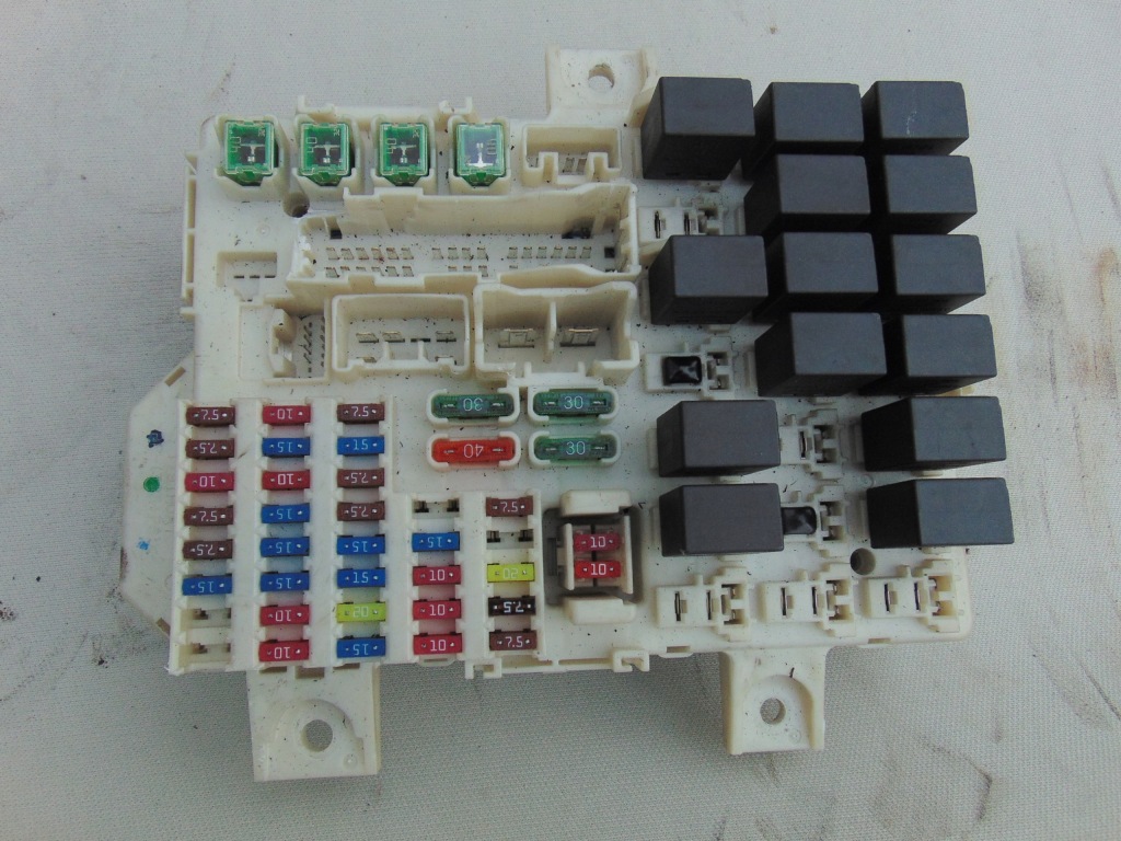фото №1, Коробка запобіжників smart forfour i 454 2004r- 1.5cdi europa