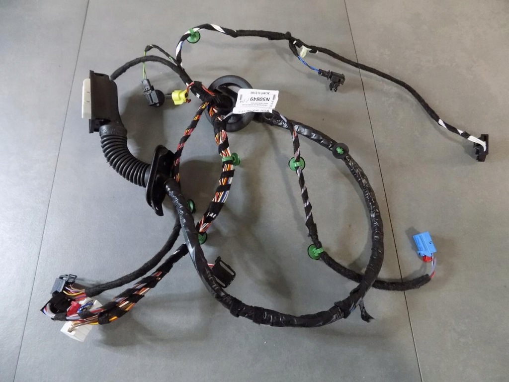 фото №1, Vw arteon джгут двері права перед 3g8971121be