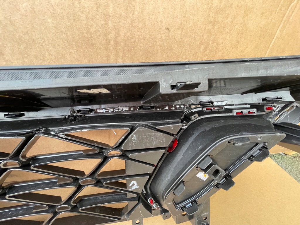 фото №12, Kia ceed iii gt-line решітка бампера перед передня