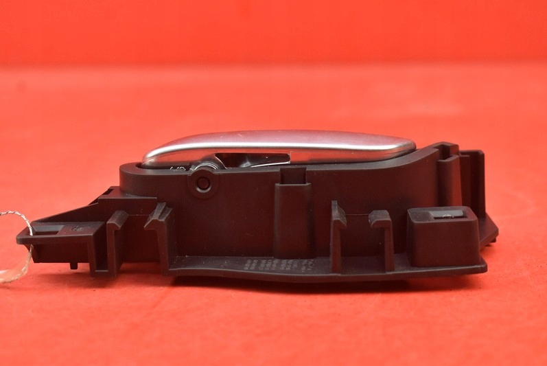 фото №6, Ручка внутренняя левая перед peugeot 301 15r