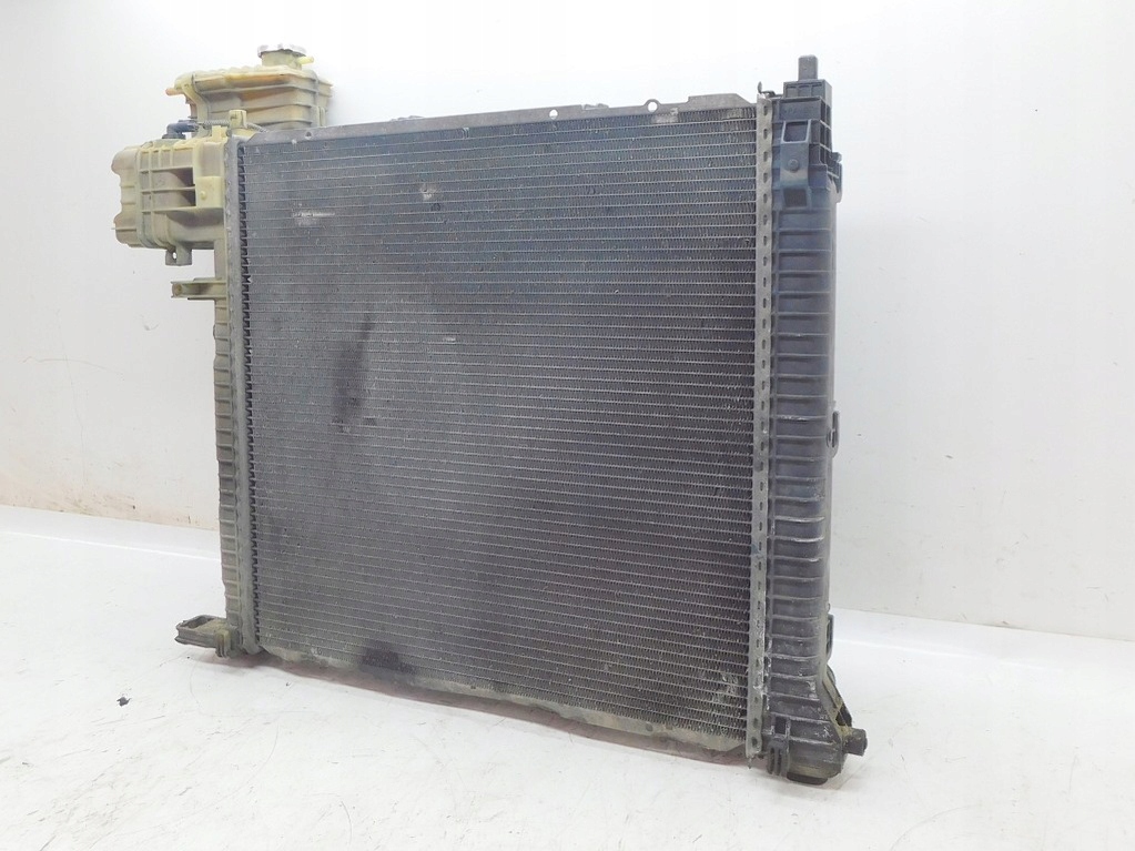 фото №9, Mercedes vito i w638 2001r радиатор wody бачок вентилятор радиатора