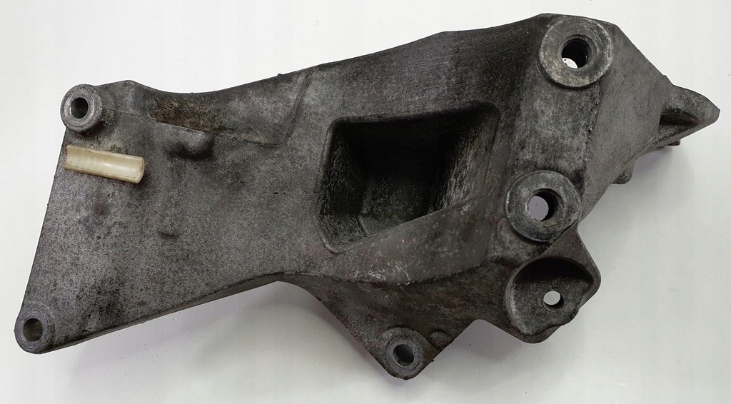 фото №5, Кронштейн двигателя jaguar x350 xf s-type 2.7 d 4r8q10239