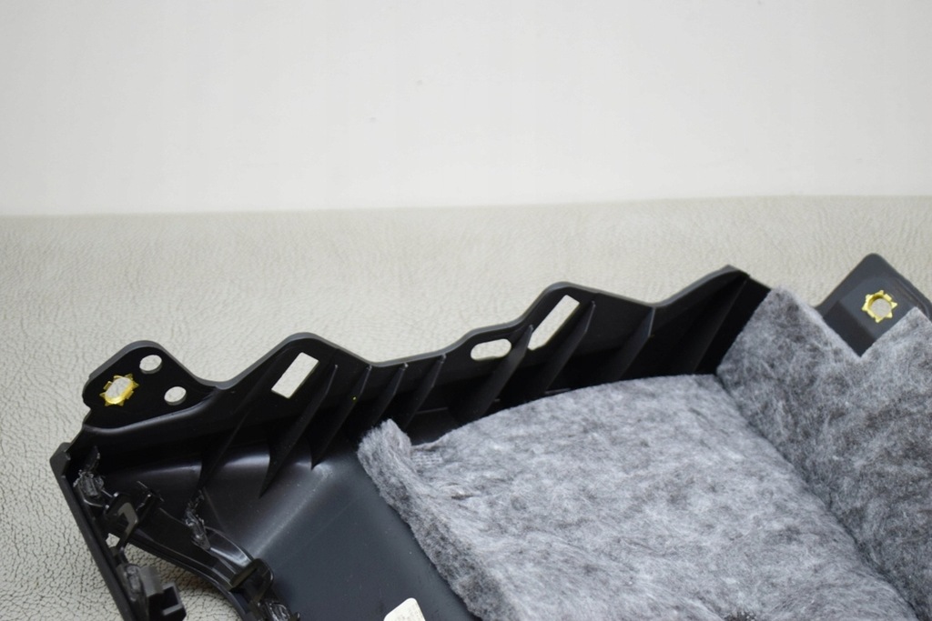 фото №7, Нижняя молдинг декоративная панели приборной панели audi q5 fy 80b863075b 2017