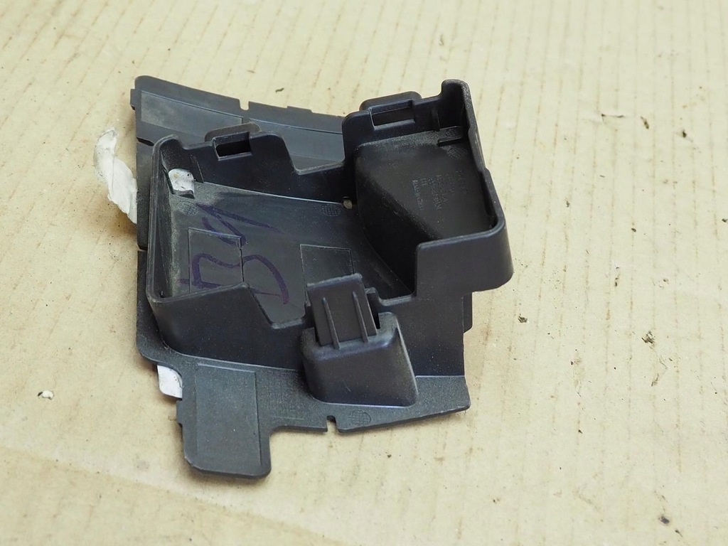 фото №11, Volvo polestar напрямна кронштейн 32227704