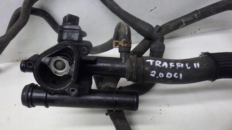 фото №3, Корпус термостата wąż труба trafic vivaro 2.0 dci